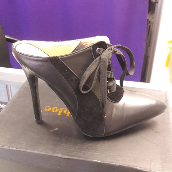 Shoes - 👠NEW 👠Black  Mules